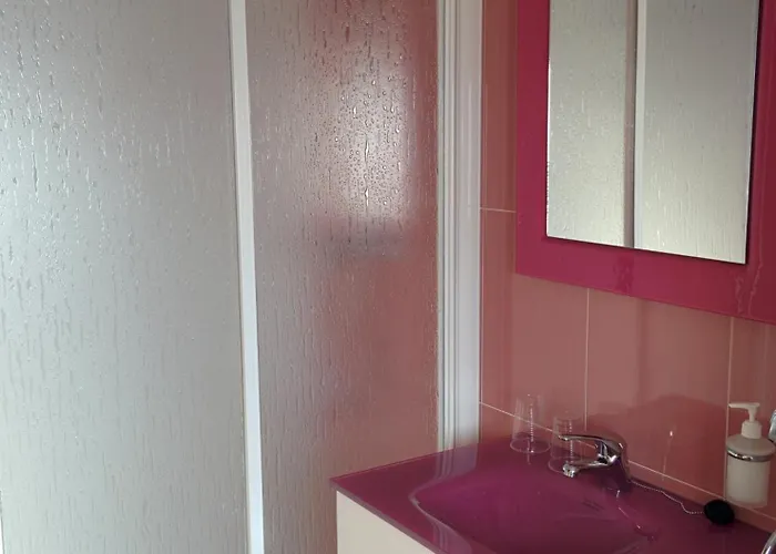 Rosa Semesterbostad Villafruel